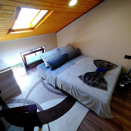Low Budget Apartment With Breakfast #3 瓦爾納 外观 照片