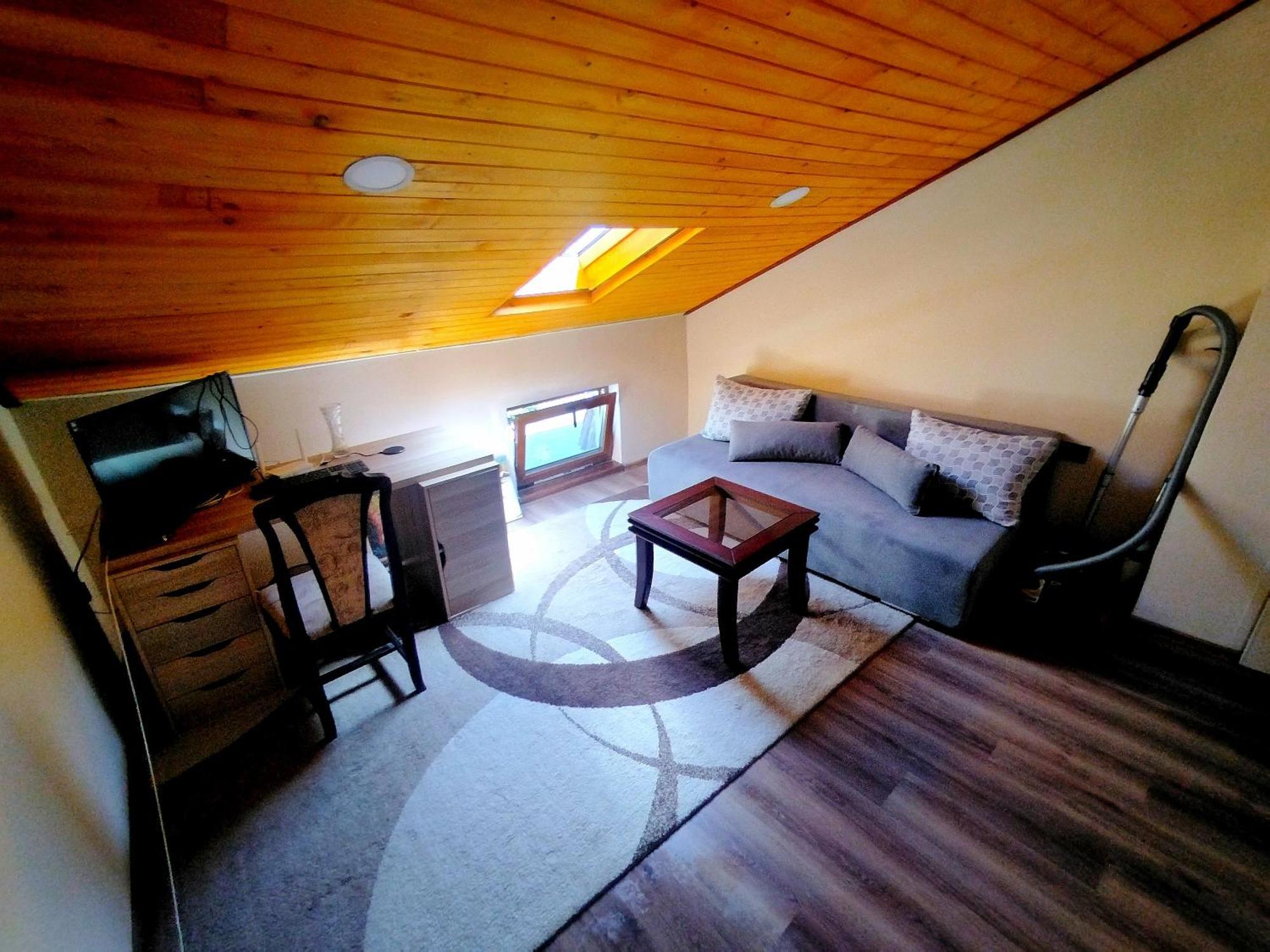 Low Budget Apartment With Breakfast #3 瓦爾納 外观 照片